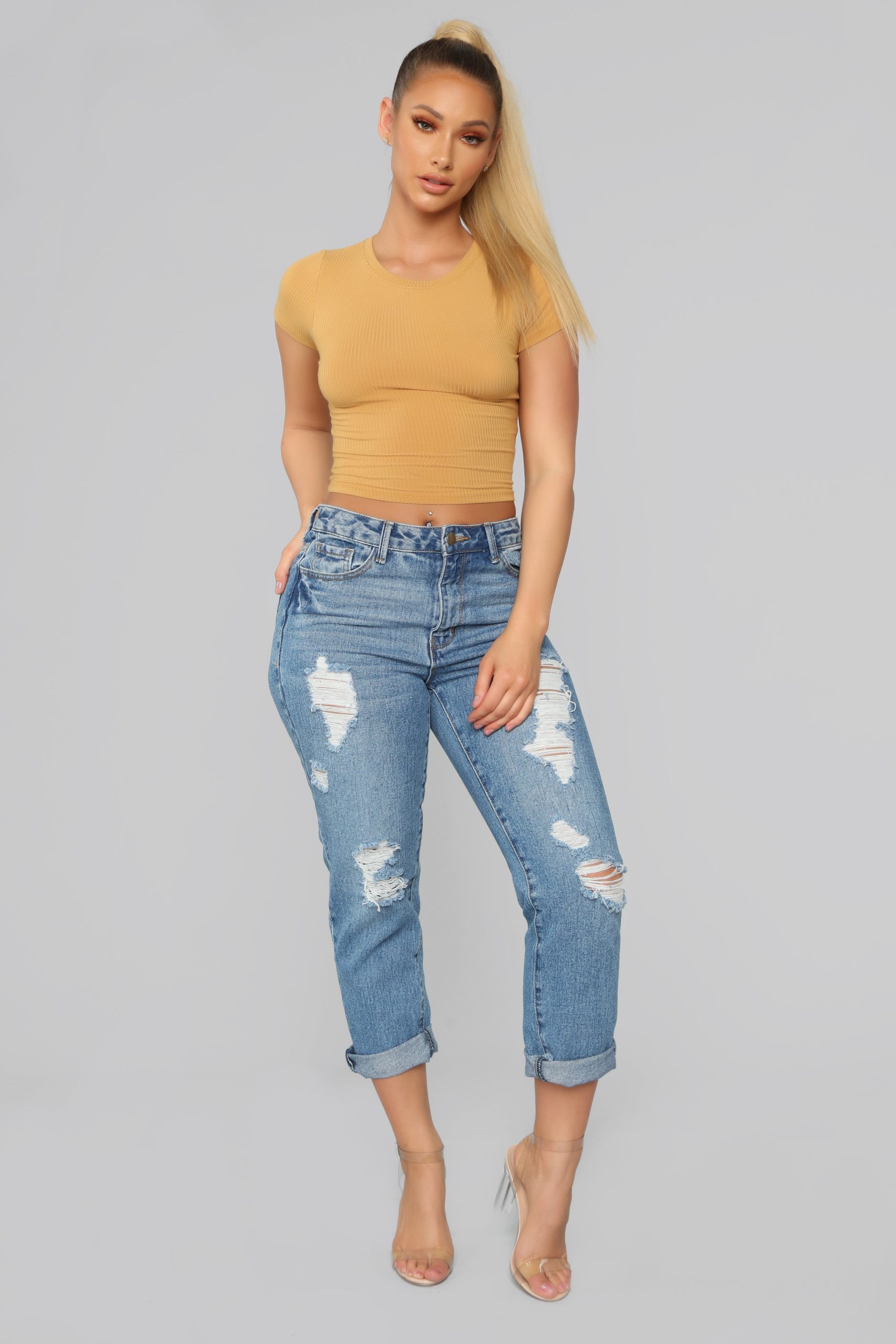 01-18-19_Studio_3_RM_11-32-32_RT42225_Mustard_0733_AJ.jpg
