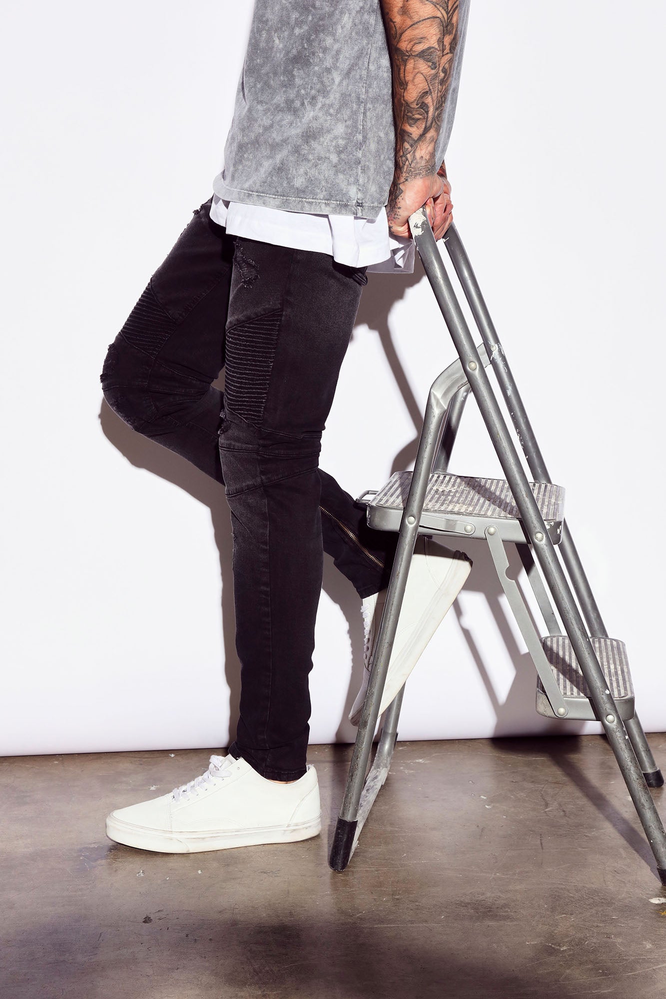 08-11-20Mens_Denim_Preview_BR_10-41-17_LOOK_03_8218_RG_DD.jpg