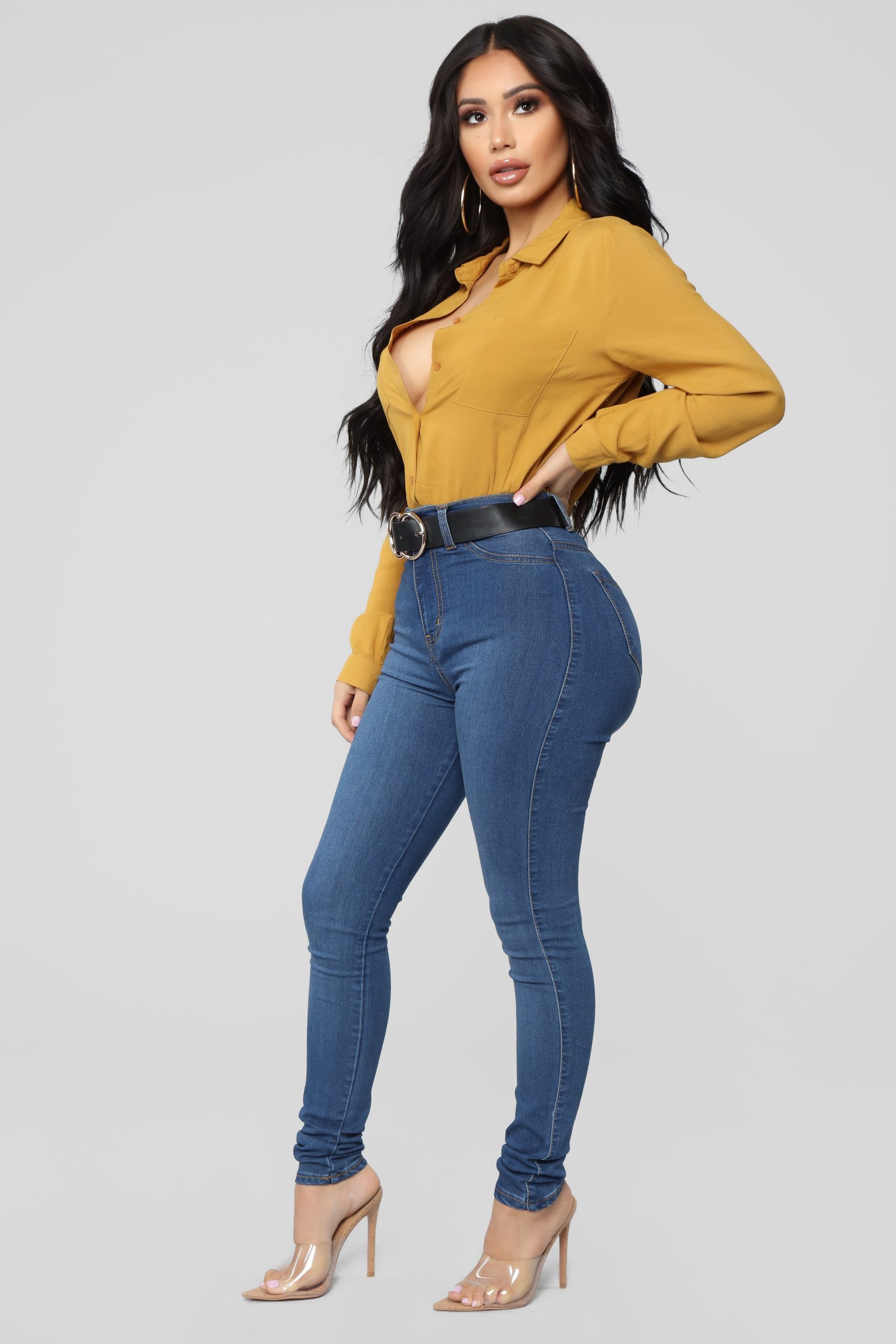 08-15-18_Studio_2_09-56-55_68822_Mustard0486_NT.jpg