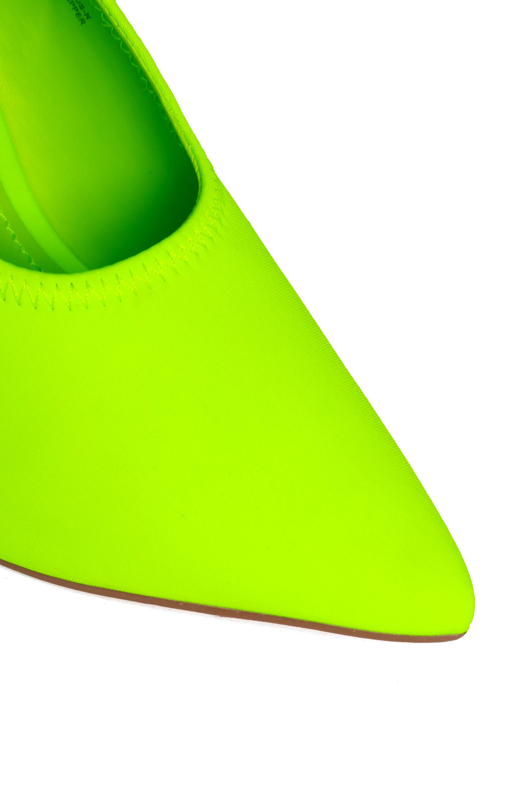 09-05-18_Studio_4_15-13-59_FABULOUS_Lime_1411_CC_AG.jpg