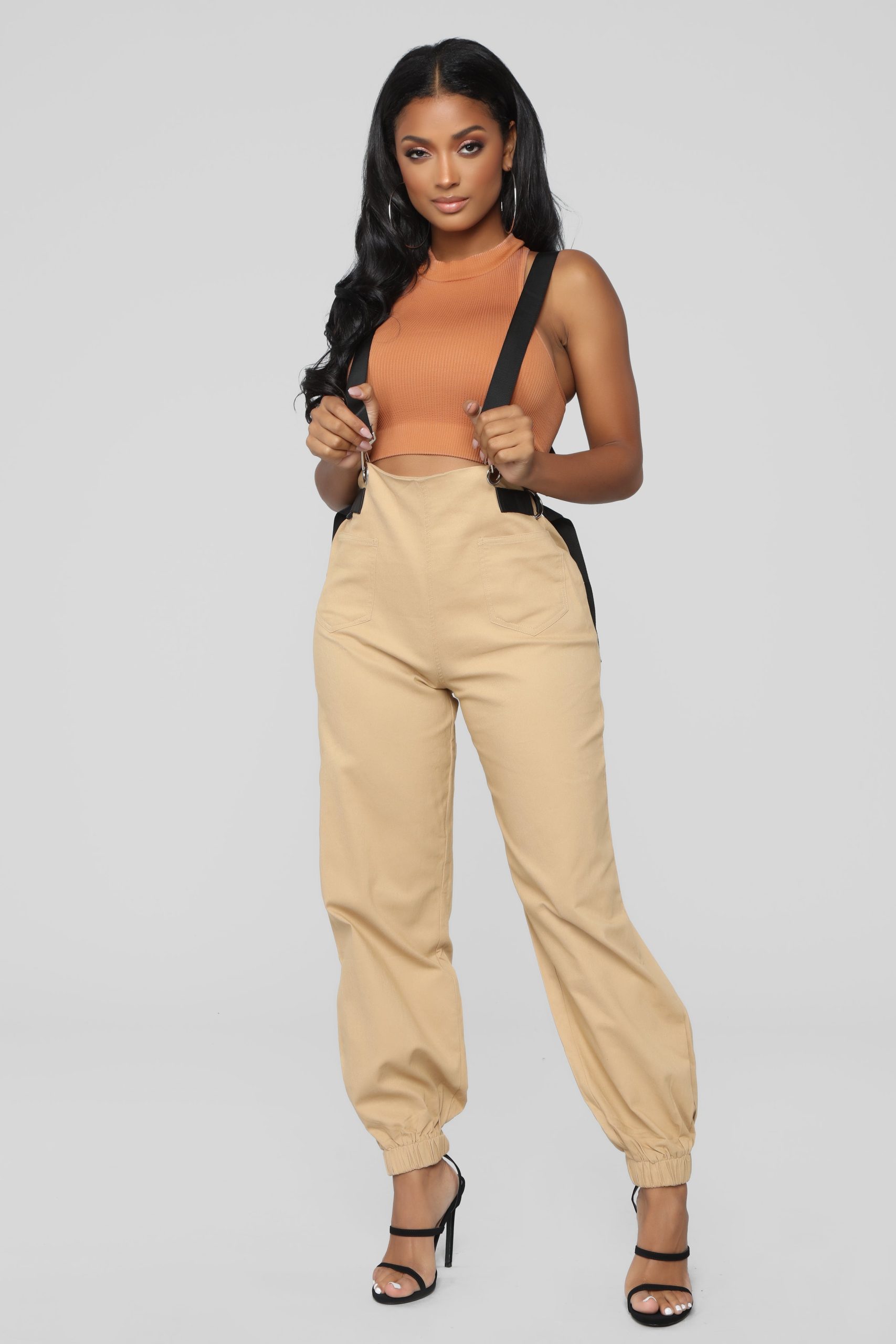 09-06-18_Studio_1_11-48-08_1180SOLID_Khaki_0280_AJ.jpg