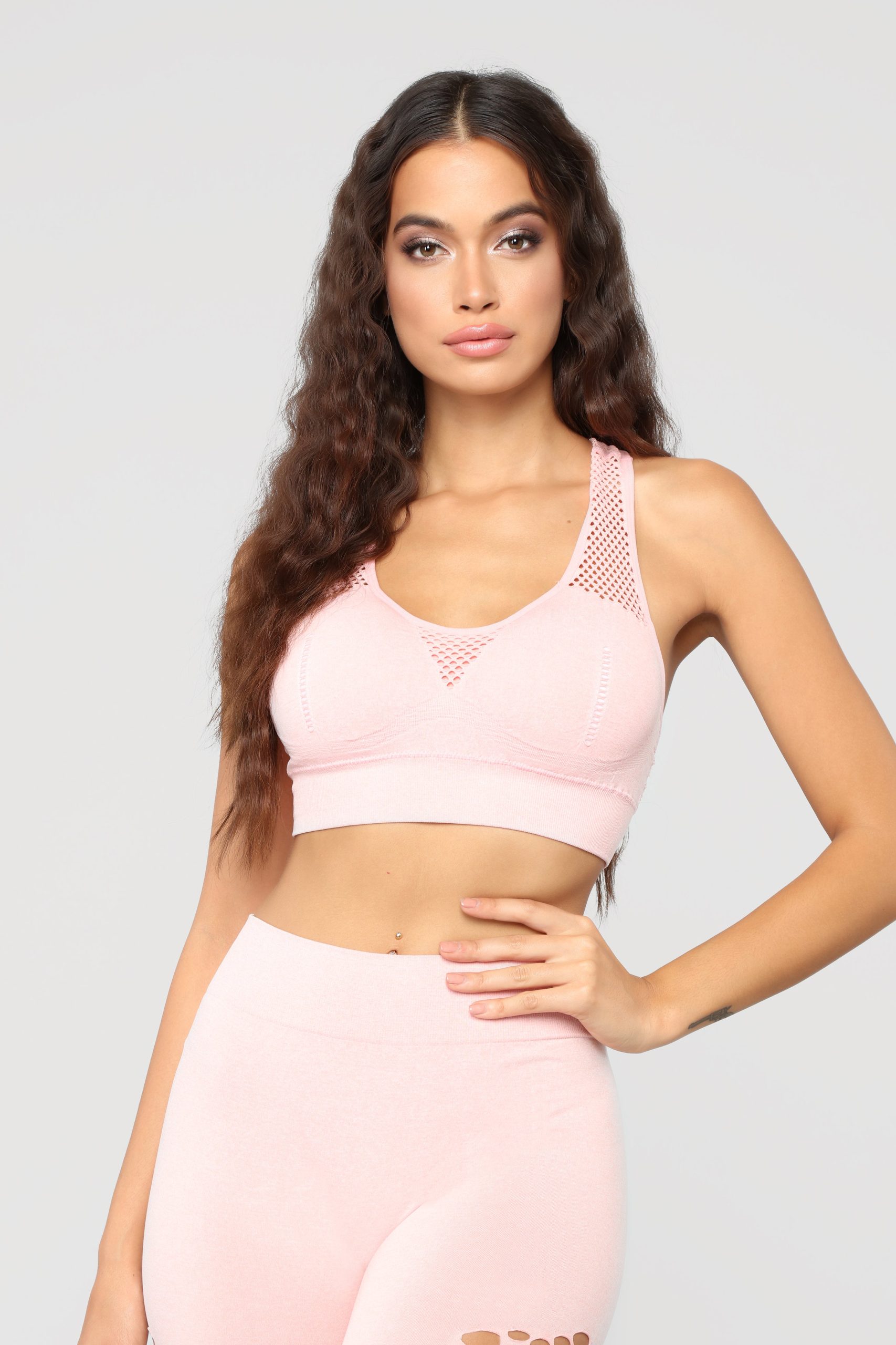 09-28-18_Studio_2_15-05-07_YOGA22_Pink0424_AG.jpg