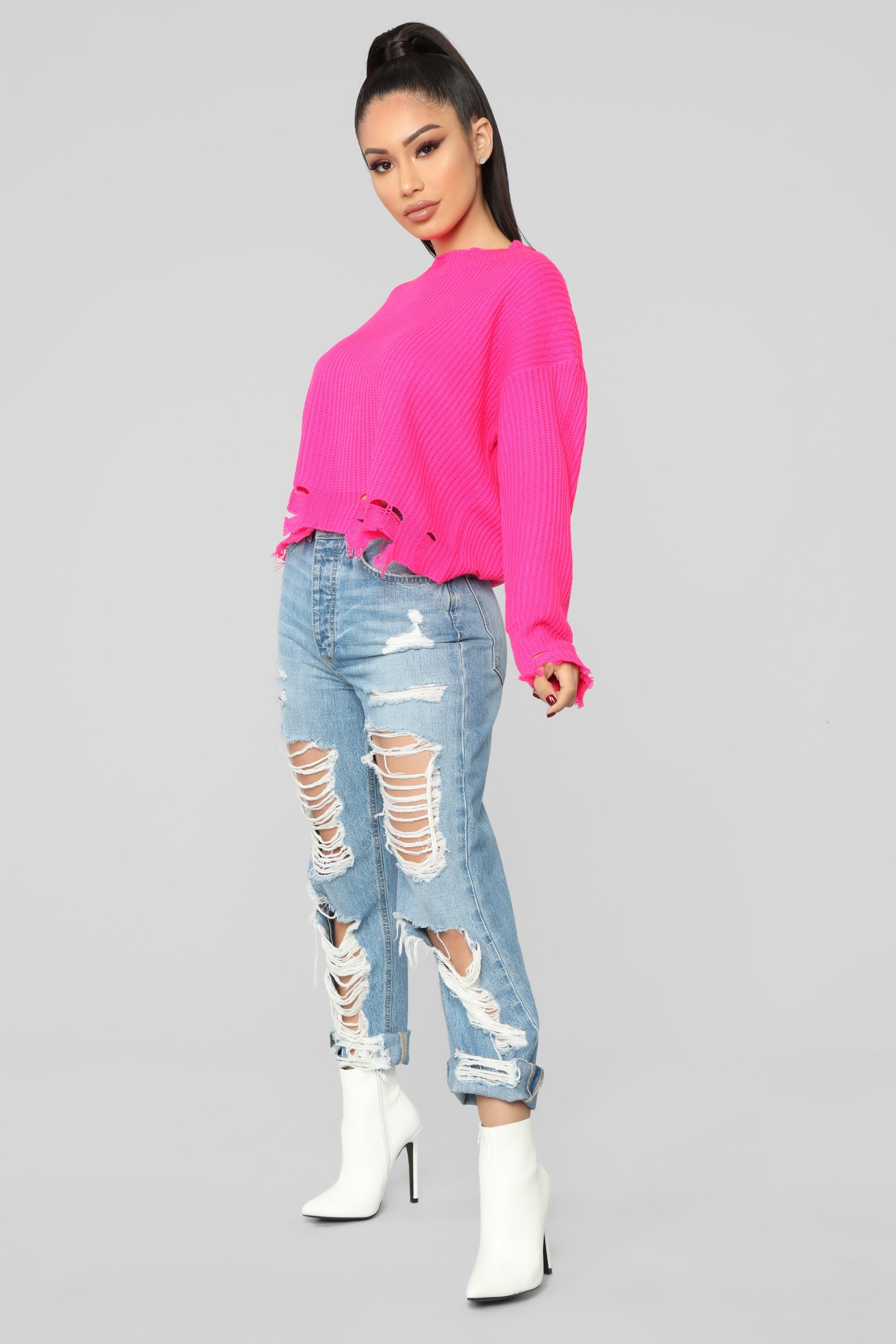 12-17-18_Studio_2_OD_09-48-24_TI2546_Pink_16_JF.jpg