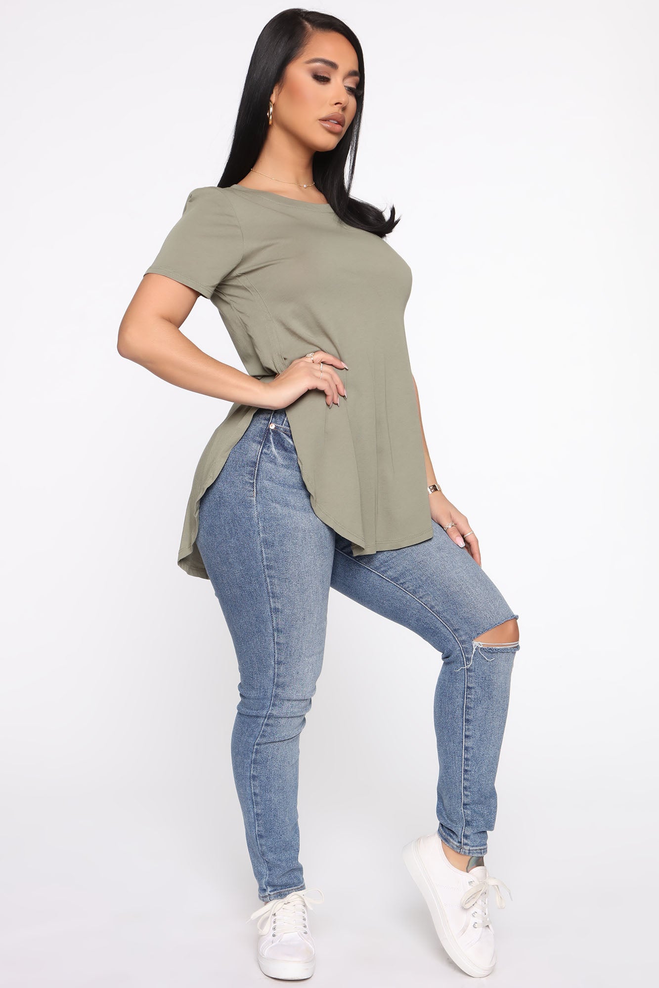 12-20-19_Studio_3_RM_LE_13-57-26_24__69411XL_Olive_0535_NT.jpg