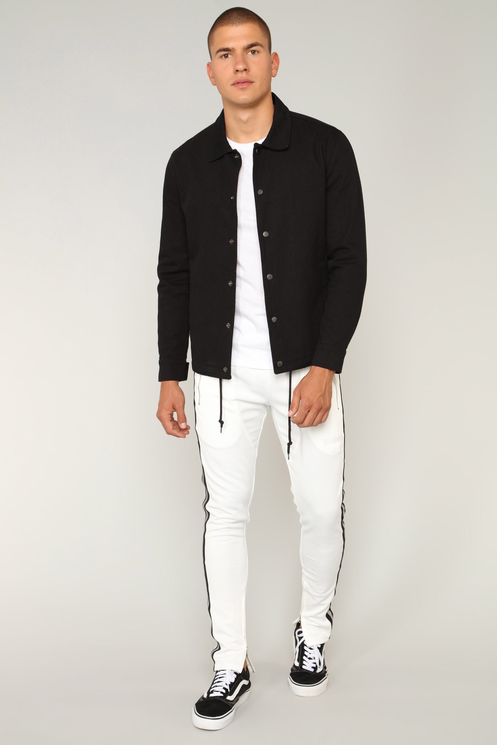 Y1709_RockyWorkwearJacket_Black0968.jpg