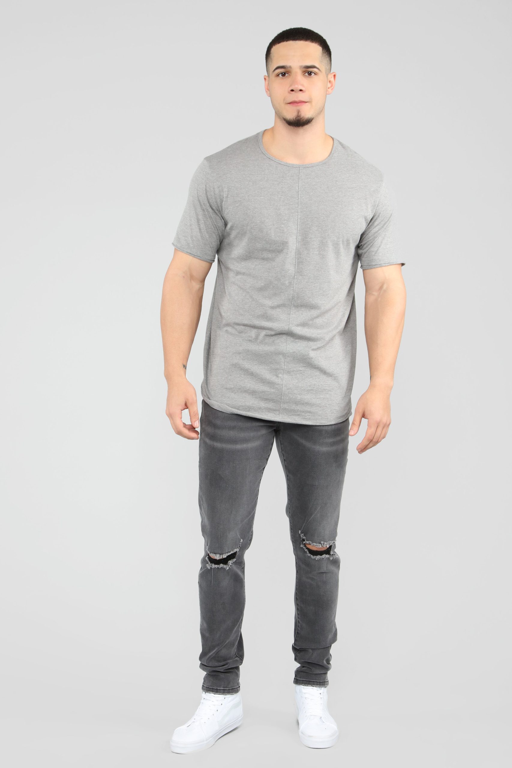 01-08-19_Studio_1_AB_12-58-12_T002S_Grey_1293_JD.jpg