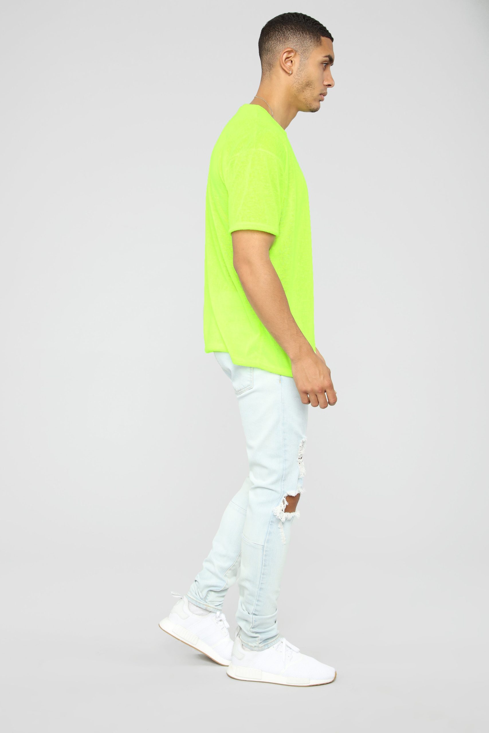 01-15-19_Studio_1_MA_14-37-40_SMT2018_NeonGreen_CC_6_AB_NT.jpg