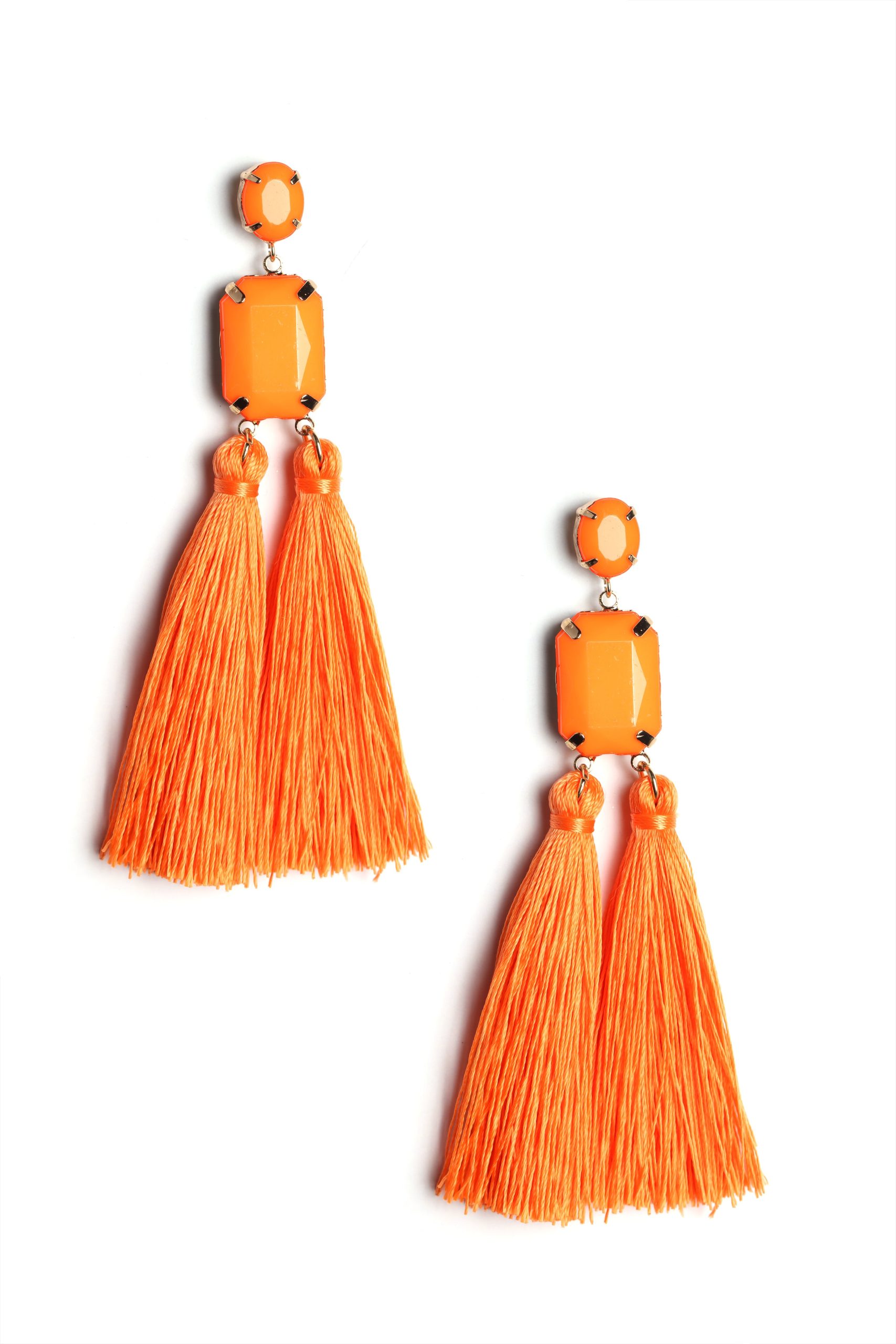 02-12-19_Studio_6_AB_3-04_PM_83E1207_NEONORANGE_0005_AG.jpg