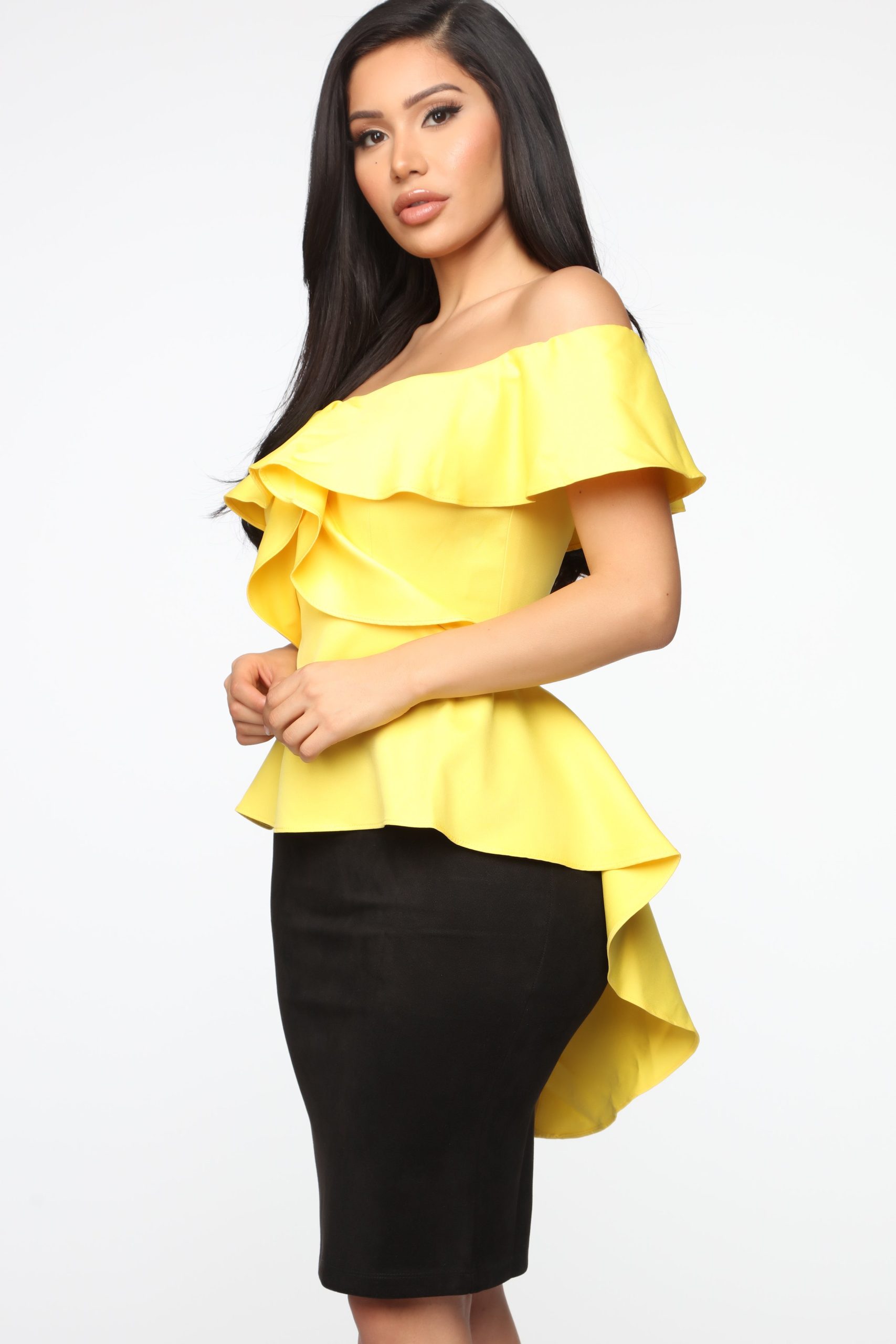 06-19-19_Studio_2_DV_10-35-48_47__T4153_Yellow_1506_KS.jpg