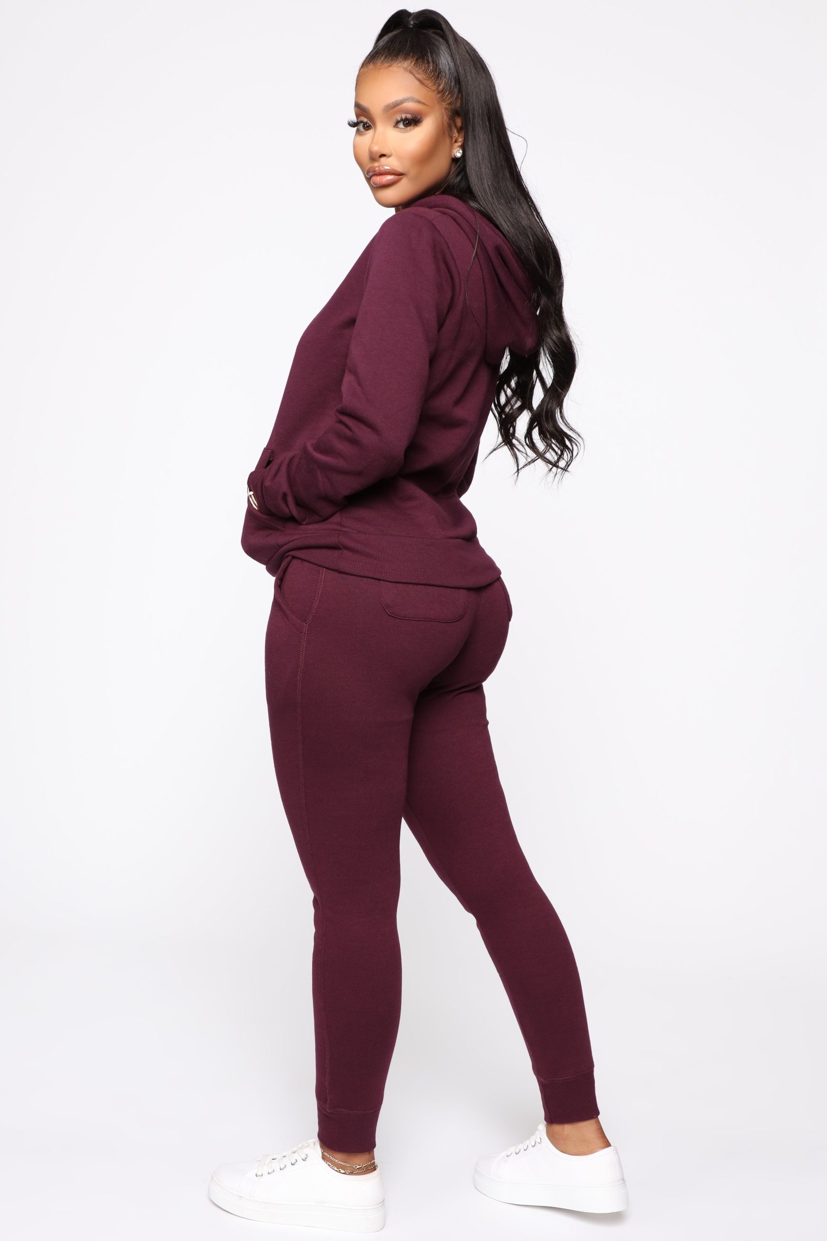 09-12-19_Studio_1_DV_KYS_14-14-03_15__JU040_Plum_P_3616_WG_3809bf9a-8d4c-4f56-90a2-bd16ebcfa036.jpg