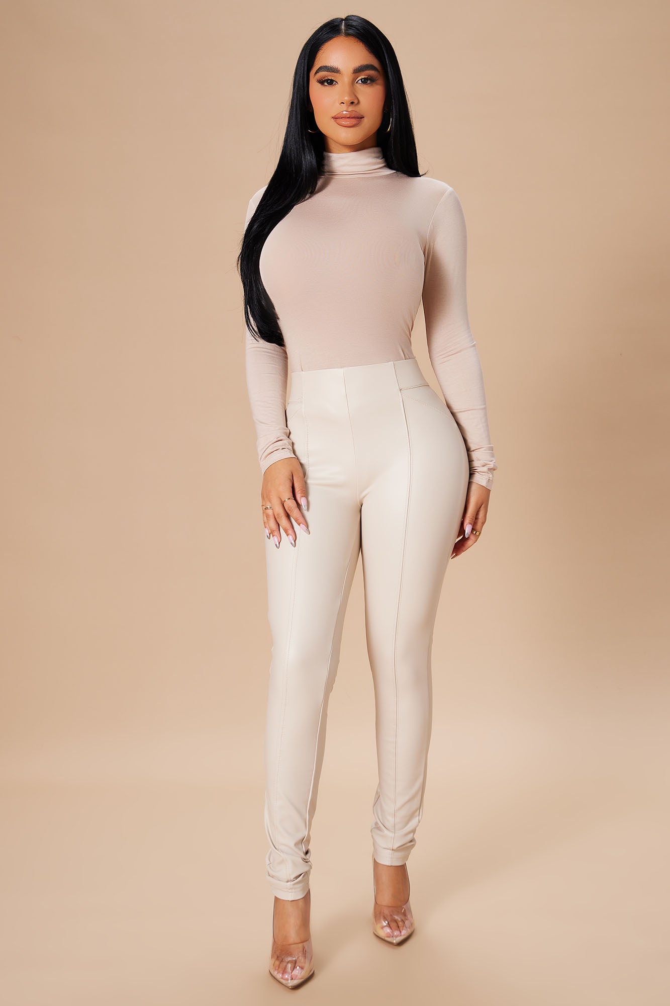10-14-22Studio7_ME_RL_14-45-29_46_T10073_Khaki_20986_JB.jpg