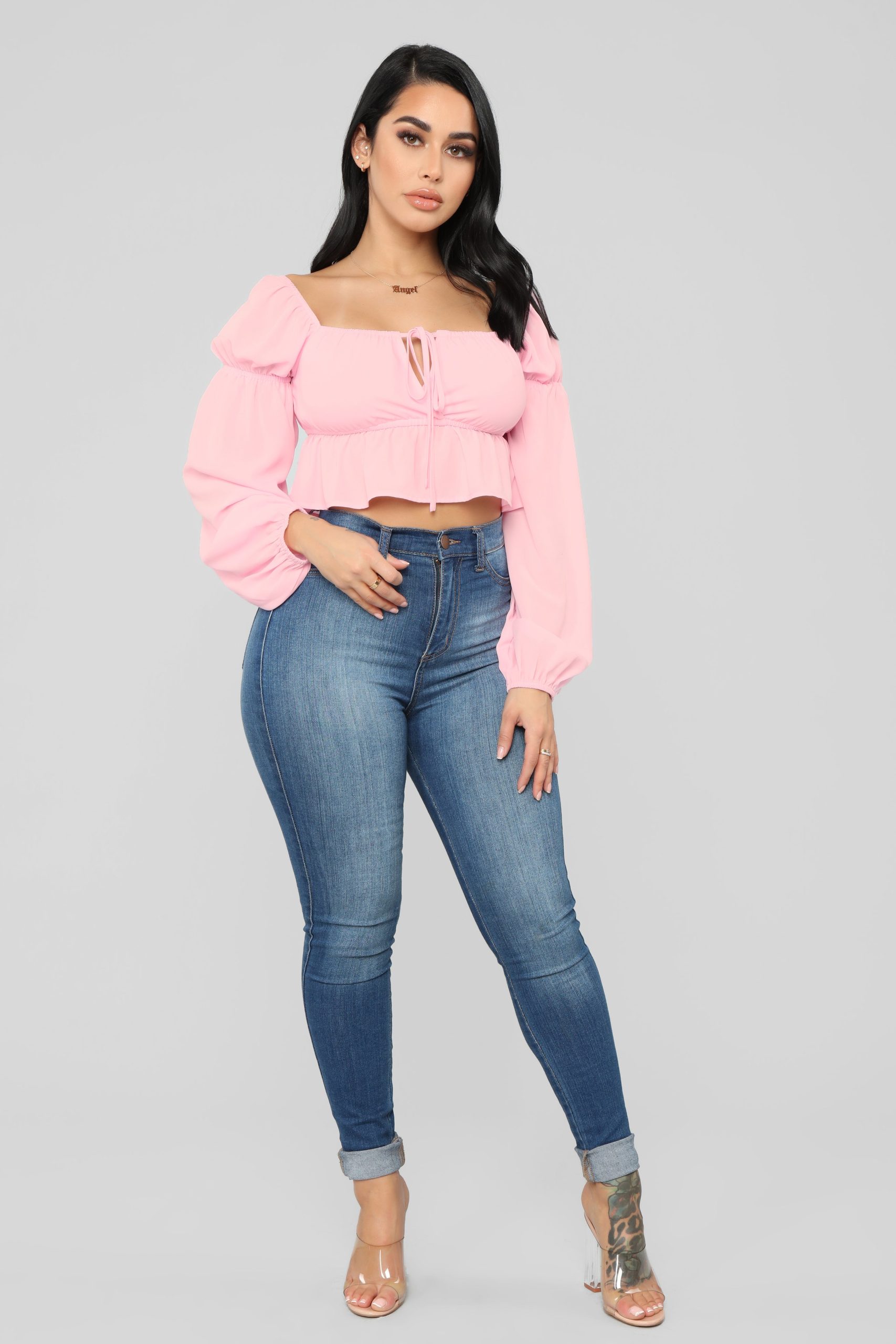 12-07-18_Studio_2_OD_14-06-49_IBT7314N_Pink_CC_1_CC_AJ_AG.jpg