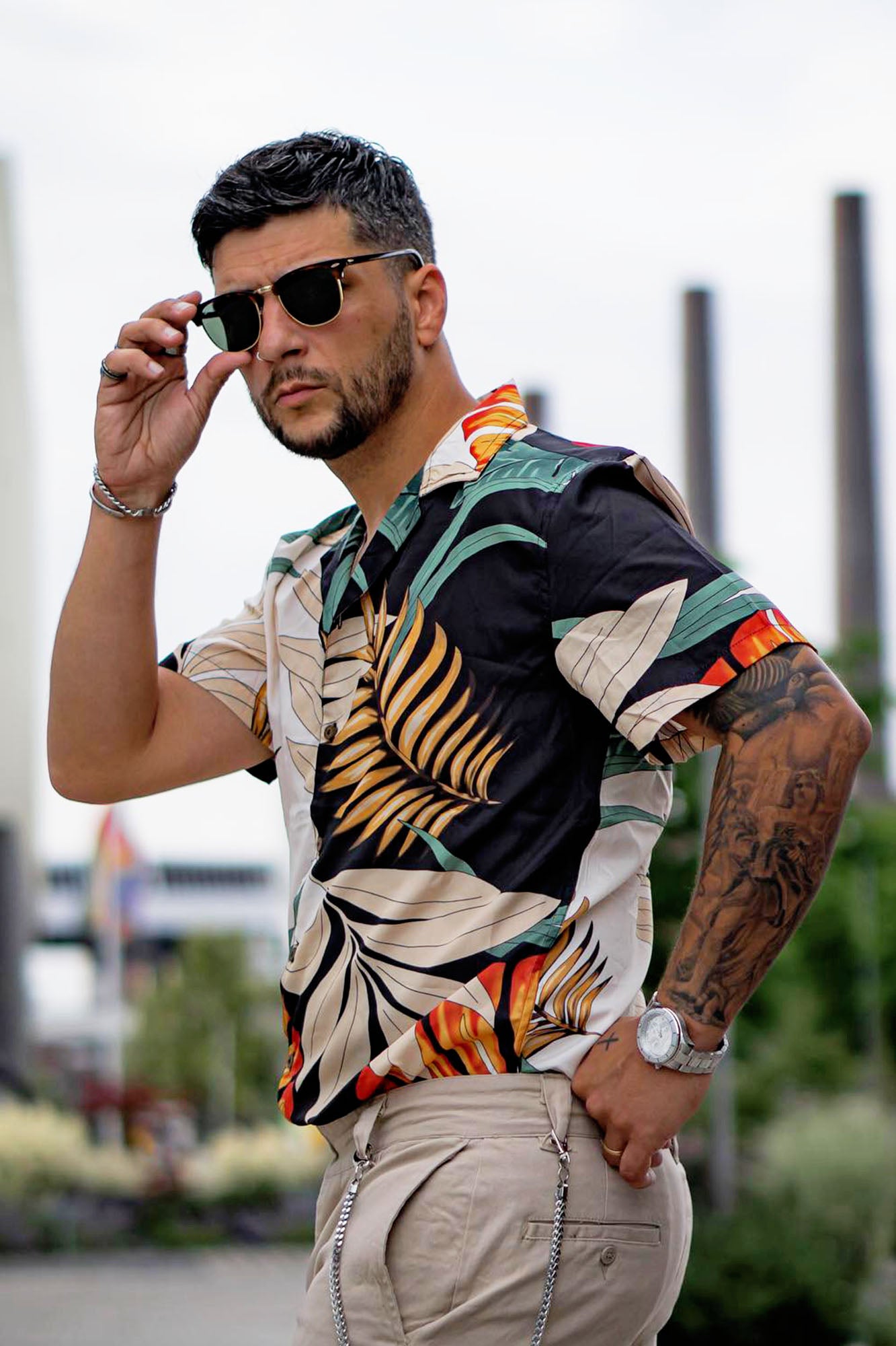LionnelShortSleeveFloralButtonUp-BlackOrange_mer_3.jpg